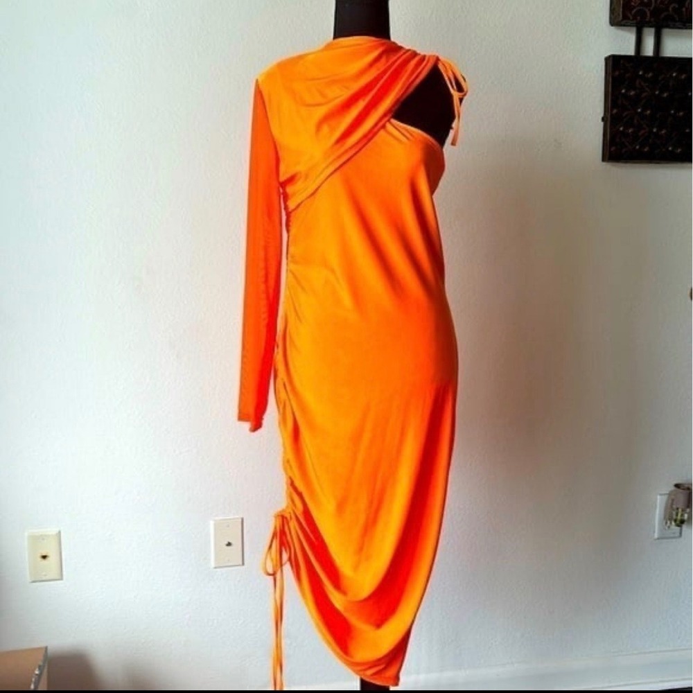 Mundefeis Orange Asymmetrical Cutout Ruched Mini Dress One Sleeve Size L NEW